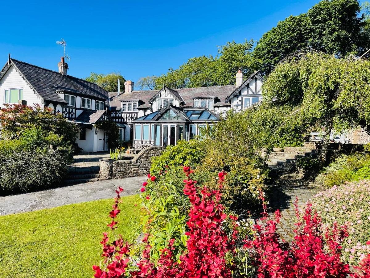 Pentre Cerrig Country House Llanferres Extérieur photo