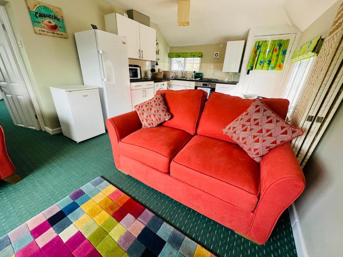 Pentre Cerrig Country House Llanferres Extérieur photo